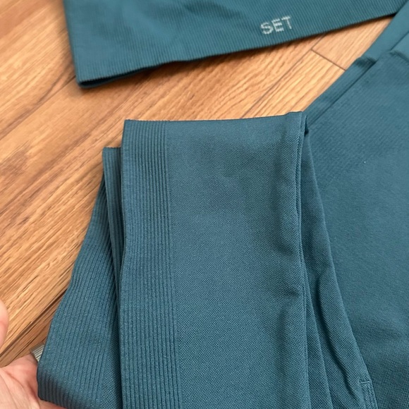 Set Active Full Set (Size S) - Neptune - Picture 2 of 3